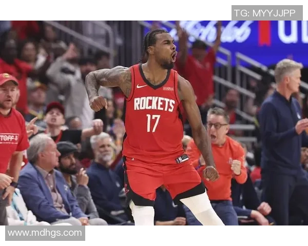 16-17赛季开拓者与火箭的激烈对决回顾与精彩瞬间分析