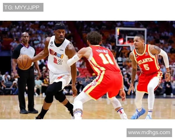 湖人队与老鹰队第三节精彩对决回顾及关键时刻分析