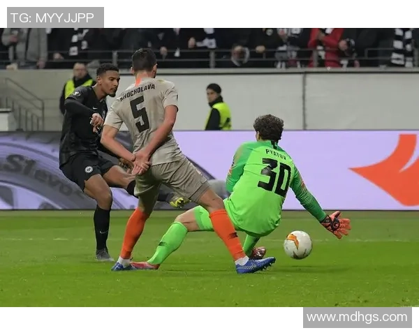 顿矿工与法兰克福精彩对决视频回顾全场亮点与精彩瞬间分享 顿矿工与法兰克福精彩对决视频回顾全场亮点与精彩瞬间分享