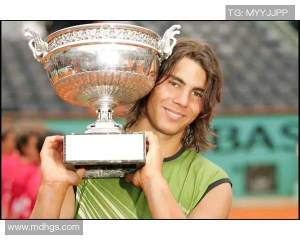 2009年法网四分之一决赛费德勒与哈斯激战回顾精彩瞬间与赛场风云